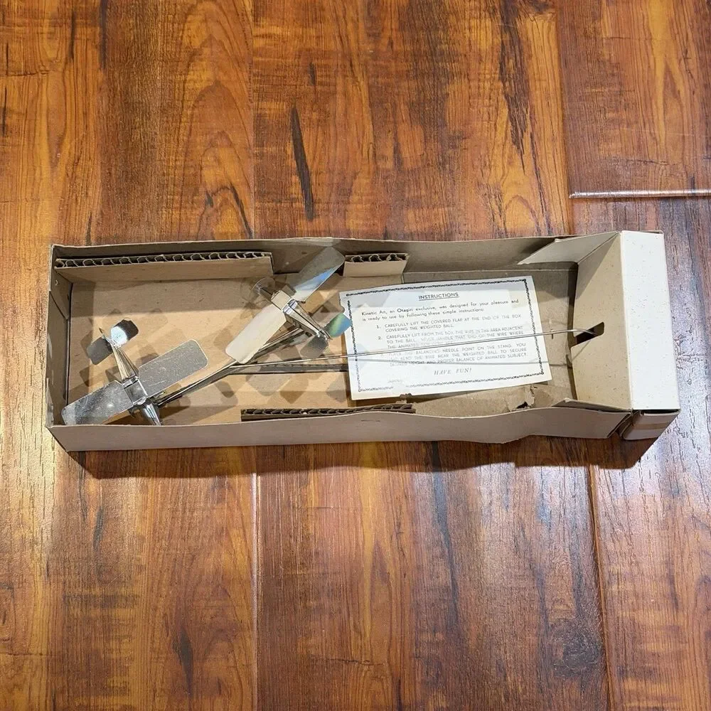 Vintage 1977 Otagiri Made in Japan Action and Motion Dual Airplane Kinetic Art